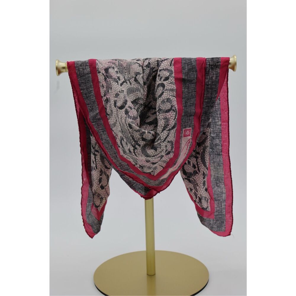 Vintage Anne Klein Silk Square Scarf Signed‎ Lace Print Red Black 25”
